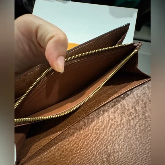 🔥Louis Vuitton Sarah wallet with strap and chain set🔥 - Picture 9 of 14